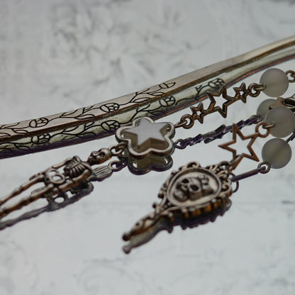Moonlit trinkets